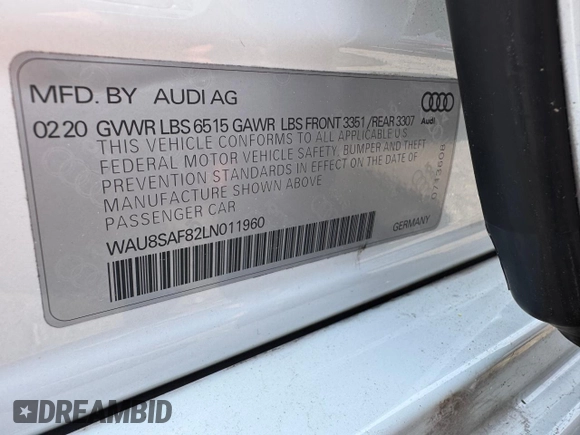 2020 Audi S8 z VIN WAU8SAF82LN011960, wystawiony jako Copart lot #59629095 z przebiegiem 58 167 mil mil oraz Czysty tytuł • Clean title. Historia ofert i sprzedaży dostępna na DreamBid. Obrazek 10.