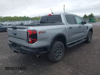 2024 Ford Ranger XLT with VIN 1FTER4HH7RLE24669, listed as a IAAI auction lot 42263062 with 7,832 mi miles and . Bid and sale history available at DreamBid. Image 4.