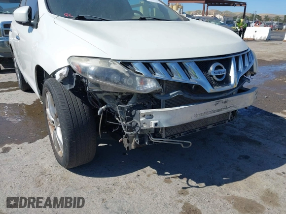 2009 Nissan Murano S with VIN JN8AZ18W79W210697, listed as a IAAI auction lot 42196159 with 172,435 mi miles and . Bid and sale history available at carsss.com. Image 13.