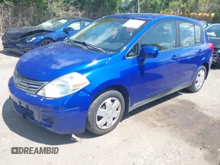 2011 Nissan Versa S с VIN 3N1BC1CP5BL410672, выставлен на аукционе IAAI как лот 42402147 с пробегом 184 840 миль миль и . История ставок и продаж доступна на DreamBid. Изображение 2.