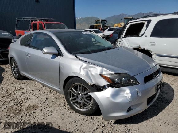 2009 Scion tC z VIN JTKDE167590296040, wystawiony jako Copart lot #58440895 z przebiegiem 171 825 mil mil oraz Szkoda całkowita • Salvage title. Historia ofert i sprzedaży dostępna na DreamBid. Obrazek 4.