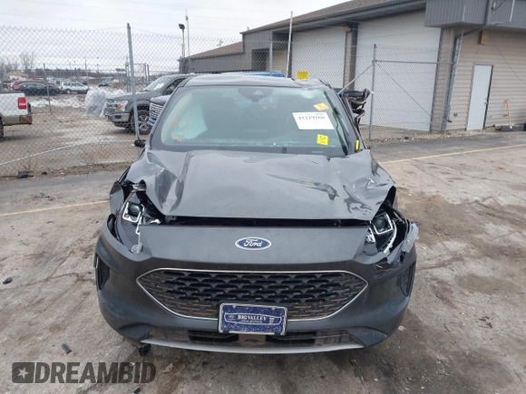 2020 Ford Escape SE с VIN 1FMCU9G60LUA96687, выставлен на аукционе IAAI как лот 41219260 с пробегом Не указан миль и . История ставок и продаж доступна на DreamBid. Изображение 6.
