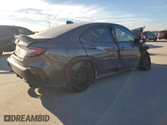 2022 Subaru WRX z VIN JF1VBAB60N8009450, wystawiony jako Copart lot #84662414 z przebiegiem 63 158 mil mil oraz Szkody całkowita. Historia ofert i sprzedaży dostępna na DreamBid. Obrazek 3.
