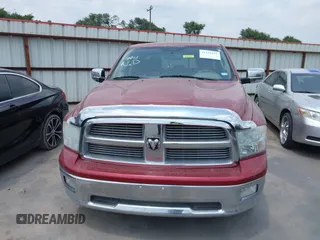 2012 Ram 1500 Big Horn z VIN 1C6RD7GT7CS196684, wystawiony jako IAAI lot #42118261 z przebiegiem 200 610 mil mil oraz . Historia ofert i sprzedaży dostępna na DreamBid. Obrazek 12.