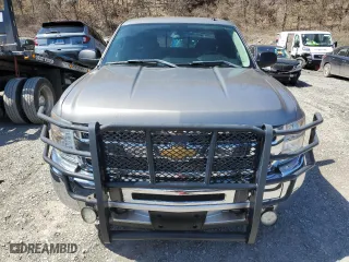 2012 Chevrolet Silverado 1500 LT with VIN 1GCRKSE70CZ222248, listed as a Copart auction lot 52711925 with 101,445 mi miles and Clean Title. Bid and sale history available at carsss.com. Image 5.