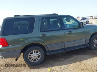 2004 Ford Expedition Special Service with VIN 1FMPU15L94LB62978, listed as a IAAI auction lot 41839156 with 147,700 mi miles. Bid and sale history available at carsss.com. Image 6.