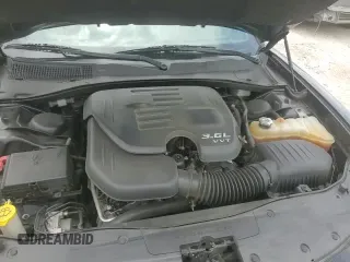 2018 Dodge Charger SXT z VIN 2C3CDXBG0JH200530, wystawiony jako Copart lot #60513515 z przebiegiem 78 912 mil mil oraz Szkoda całkowita • Salvage title. Historia ofert i sprzedaży dostępna na DreamBid. Obrazek 15.