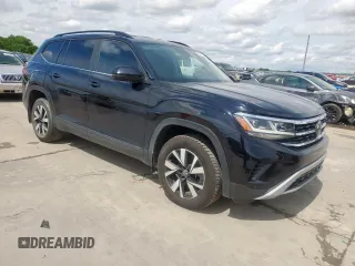 2021 Volkswagen Atlas S with VIN 1V2AP2CA2MC501698, listed as a Copart auction lot 60800245 with 159,721 mi miles and Clean title. Bid and sale history available at DreamBid. Image 4.