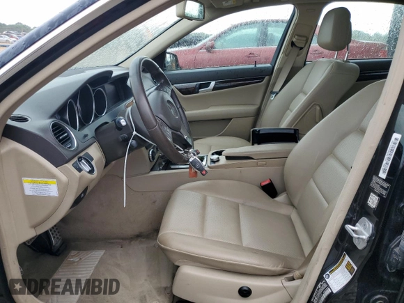 2014 Mercedes-Benz C 250 Sport with VIN WDDGF4HB5EA937668, listed as a Copart auction lot 60544955 with 213,372 mi miles and Salvage title. Bid and sale history available at DreamBid. Image 7.