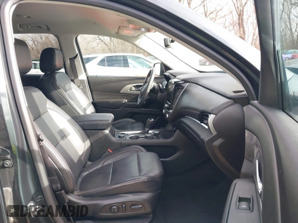 2018 Chevrolet Traverse LT Leather with VIN 1GNEVHKW0JJ113344, listed as a IAAI auction lot 41105083 with 95,855 mi miles. Bid and sale history available at carsss.com. Image 5.