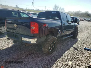 2011 Chevrolet Silverado 1500 LT with VIN 3GCPKSE30BG194468, listed as a Copart auction lot 48721875 with 186,102 mi miles and Salvage Title. Bid and sale history available at carsss.com. Image 3.