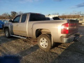 2007 Chevrolet Silverado 1500 LT w/1LT with VIN 2GCEC19J971643783, listed as a Copart auction lot 86998484 with 266,158 mi miles and Salvage Title. Bid and sale history available at carsss.com. Image 2.