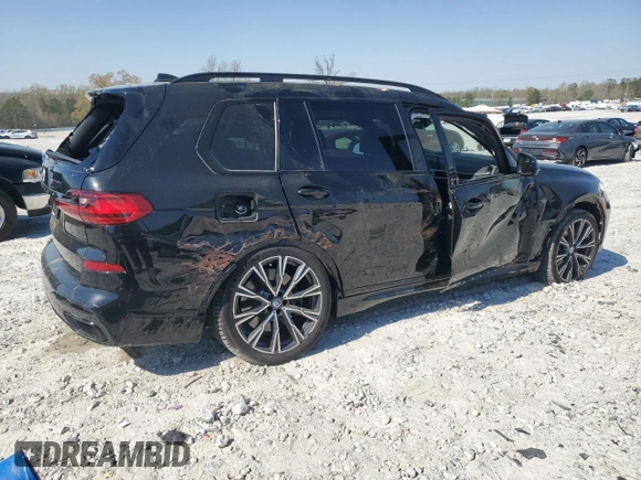 2022 BMW X7 M50i z VIN 5UXCX6C0XN9M94389, wystawiony jako Copart lot #49696505 z przebiegiem 22 908 mil mil oraz Szkody całkowita. Historia ofert i sprzedaży dostępna na DreamBid. Obrazek 3.