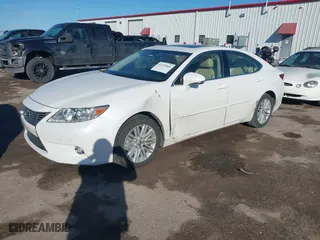 2015 Lexus ES 350 with VIN JTHBK1GG3F2186186, listed as a IAAI auction lot 41553860 with 97,224 mi miles. Bid and sale history available at carsss.com. Image 17.