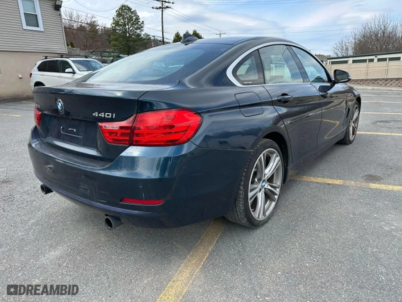 2017 BMW 4 Series 440i xDrive with VIN WBA4E5C54HG188707, listed as a Copart auction lot 52925905 with 91,287 mi miles and Salvage Title. Bid and sale history available at carsss.com. Image 3.