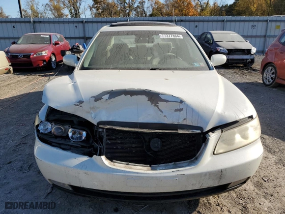 2006 Hyundai Azera SE with VIN KMHFC46FX6A136882, listed as a Copart auction lot 77377864 with 165,124 mi miles and Salvage Title. Bid and sale history available at carsss.com. Image 5.
