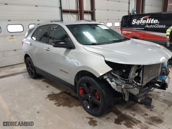 2021 Chevrolet Equinox Premier with VIN 2GNAXNEV5M6119300, listed as a IAAI auction lot 41464166 with 76,462 mi miles. Bid and sale history available at carsss.com. Image 1.