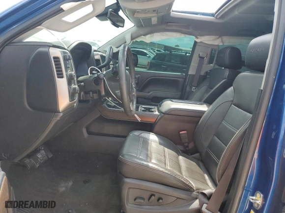 2017 GMC Sierra 2500HD Denali with VIN 1GT12UEG7HF158033, listed as a Copart auction lot 73775184 with 149,881 mi miles and Salvage Title. Bid and sale history available at carsss.com. Image 7.