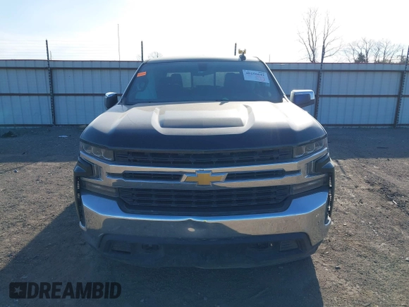 2019 Chevrolet Silverado 1500 LT with VIN 3GCUYDED0KG168295, listed as a IAAI auction lot 40256641 with 102,415 mi miles. Bid and sale history available at carsss.com. Image 13.