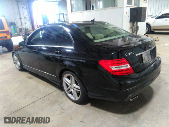 2013 Mercedes-Benz C-Class C 300 Sport with VIN WDDGF8AB7DR262326, listed as a IAAI auction lot 42139594 with 111,646 mi miles. Bid and sale history available at carsss.com. Image 3.