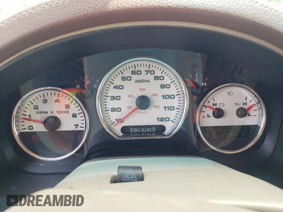 2005 Ford F-150 XLT with VIN 1FTPW12515KD56271, listed as a Copart auction lot 61263445 with 199,724 mi miles and Clean title. Bid and sale history available at DreamBid. Image 9.