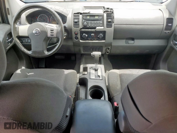 2006 Nissan Frontier SE z VIN 1N6AD07U16C468325, wystawiony jako Copart lot #60703885 z przebiegiem 172 157 mil mil oraz Czysty tytuł • Clean title. Historia ofert i sprzedaży dostępna na DreamBid. Obrazek 8.