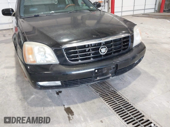 2002 Cadillac DeVille DTS with VIN 1G6KF579X2U141648, listed as a IAAI auction lot 42059624 with 179,338 mi miles. Bid and sale history available at carsss.com. Image 6.
