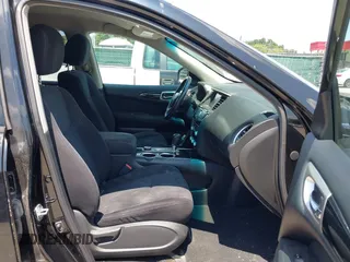 2014 Nissan Pathfinder S with VIN 5N1AR2MM7EC616167, listed as a IAAI auction lot 42667792 with 180,816 mi miles and . Bid and sale history available at DreamBid. Image 5.