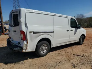 2018 Nissan NV Cargo S z VIN 1N6BF0KM8JN804801, wystawiony jako Copart lot #50125815 z przebiegiem 248 028 mil mil oraz Szkoda całkowita • Salvage title. Historia ofert i sprzedaży dostępna na DreamBid. Obrazek 3.