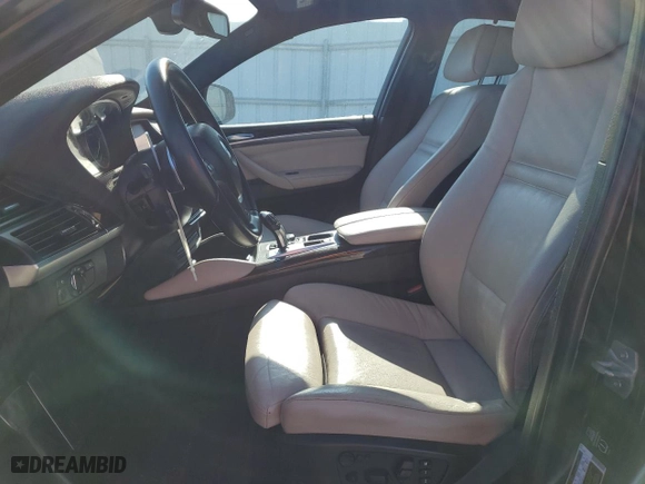 2014 BMW X6 50i with VIN 5UXFG8C58EL593140, listed as a Copart auction lot 48491385 with 174,983 mi miles and Clean Title. Bid and sale history available at carsss.com. Image 7.