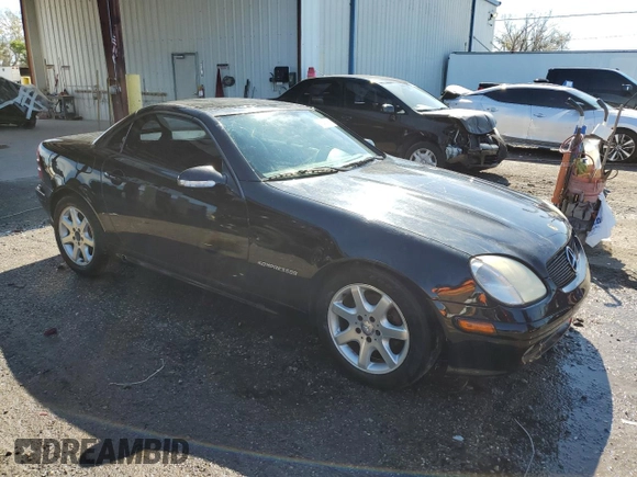2002 Mercedes-Benz SLK-Class 2.3L Kompressor with VIN WDBKK49F92F254662, listed as a Copart auction lot 43461805 with 107,162 mi miles and Non Repairable. Bid and sale history available at carsss.com. Image 4.