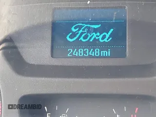 2017 Ford Transit z VIN 1FTYR2CM7HKA44743, wystawiony jako IAAI lot #42772811 z przebiegiem 248 348 mil mil oraz . Historia ofert i sprzedaży dostępna na DreamBid. Obrazek 15.