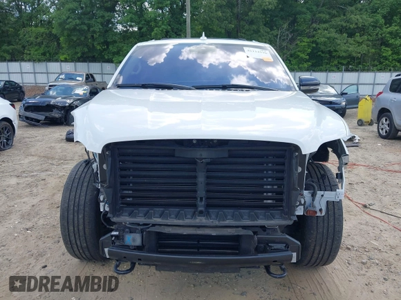 2020 Lincoln Navigator Reserve with VIN 5LMJJ2LT5LEL09160, listed as a IAAI auction lot 42114190 with 35,544 mi miles and . Bid and sale history available at DreamBid. Image 13.
