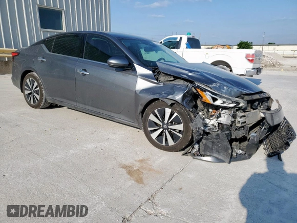 2019 Nissan Altima SV z VIN 1N4BL4DVXKC118559, wystawiony jako Copart lot #53390185 z przebiegiem 162 124 mil mil oraz Szkoda całkowita • Salvage title. Historia ofert i sprzedaży dostępna na DreamBid. Obrazek 4.
