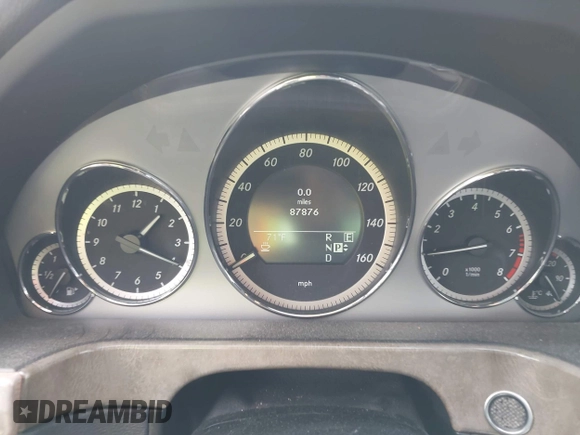 2011 Mercedes-Benz E 550 Luxury with VIN WDDHF9AB9BA442932, listed as a IAAI auction lot 42376889 with 87,876 mi miles and . Bid and sale history available at DreamBid. Image 7.