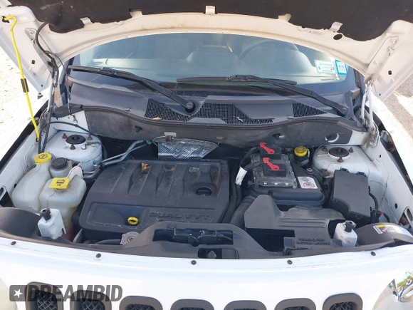 2014 Jeep Patriot Sport with VIN 1C4NJRBB2ED772022, listed as a IAAI auction lot 41749664 with 161,876 mi miles. Bid and sale history available at carsss.com. Image 10.