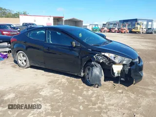 2013 Hyundai Elantra Limited с VIN KMHDH4AE5DU901323, выставлен на аукционе IAAI как лот 42252941 с пробегом 118 869 миль миль и . История ставок и продаж доступна на DreamBid. Изображение 1.