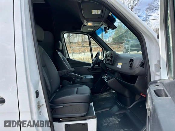 2022 Mercedes-Benz Sprinter Cargo Cargo with VIN W1Y40BHY9NT108142, listed as a Copart auction lot 50731255 with 74,238 mi miles and Clean Title. Bid and sale history available at DreamBid. Image 7.