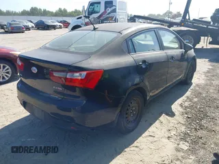 2013 Kia Rio EX z VIN KNADN4A36D6193449, wystawiony jako IAAI lot #42750519 z przebiegiem 144 165 mil mil oraz . Historia ofert i sprzedaży dostępna na DreamBid. Obrazek 4.