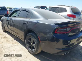 2016 Dodge Charger SE with VIN 2C3CDXBG0GH192129, listed as a IAAI auction lot 41850247 with 79,239 mi miles and . Bid and sale history available at carsss.com. Image 3.