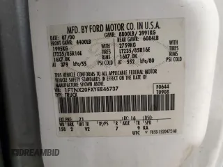 2000 Ford F-250 XL с VIN 1FTNX20FXYEE46737, выставлен на аукционе Copart как лот 47289065 с пробегом 278 030 миль миль и Списание • Salvage title. История ставок и продаж доступна на DreamBid. Изображение 12.
