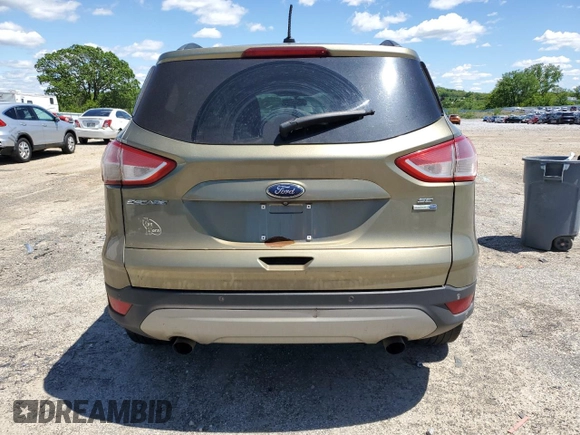 2014 Ford Escape SE z VIN 1FMCU9GXXEUA98927, wystawiony jako Copart lot #58134135 z przebiegiem 140 711 mil mil oraz Czysty tytuł • Clean title. Historia ofert i sprzedaży dostępna na DreamBid. Obrazek 6.