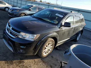 2013 Dodge Journey SXT with VIN 3C4PDCBBXDT521156, listed as a Copart auction lot 48353475 with 98,447 mi miles and Salvage Title. Bid and sale history available at carsss.com. Image 1.