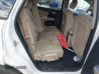 2017 Dodge Journey SXT z VIN 3C4PDCBGXHT572190, wystawiony jako IAAI lot #41590268 z przebiegiem Nie podano mil oraz . Historia ofert i sprzedaży dostępna na DreamBid. Obrazek 8.