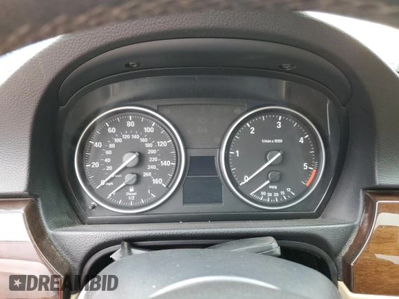2011 BMW 3 Series 335d z VIN WBAPN7C58BA950567, wystawiony jako Copart lot #51859515 z przebiegiem Nie podano mil oraz Szkoda całkowita • Salvage title. Historia ofert i sprzedaży dostępna na DreamBid. Obrazek 9.