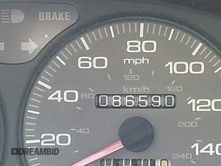 1997 Acura Integra LS z VIN JH4DC4354VS001671, wystawiony jako IAAI lot #42033394 z przebiegiem 86 590 mil mil oraz . Historia ofert i sprzedaży dostępna na DreamBid. Obrazek 15.