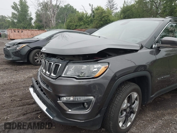 2020 Jeep Compass Limited z VIN 3C4NJDCB1LT131792, wystawiony jako IAAI lot #42443165 z przebiegiem 69 459 mil mil oraz . Historia ofert i sprzedaży dostępna na DreamBid. Obrazek 6.