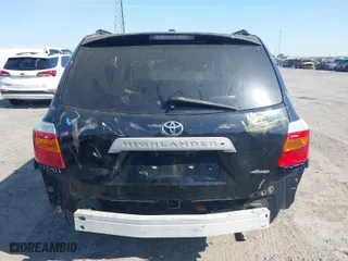 2010 Toyota Highlander SE with VIN 5TDJK3EH0AS012615, listed as a IAAI auction lot 41988529 with 241,662 mi miles. Bid and sale history available at carsss.com. Image 16.
