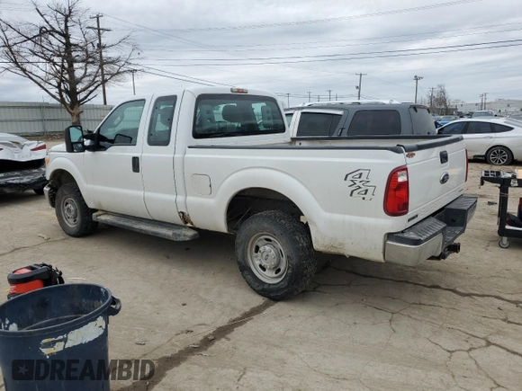 2014 Ford F-250 XL with VIN 1FT7X2B62EEA64817, listed as a Copart auction lot 43333775 with 349,548 mi miles and Salvage title. Bid and sale history available at DreamBid. Image 2.