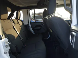 2021 Jeep Wrangler Unlimited Sport S с VIN 1C4HJXDN2MW511629, выставлен на аукционе IAAI как лот 41349997 с пробегом 72 267 миль миль и . История ставок и продаж доступна на DreamBid. Изображение 8.